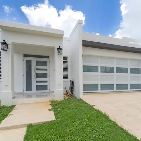Casa Catalina - 11 Min From Bqn Villa Aguacate Екстериор снимка